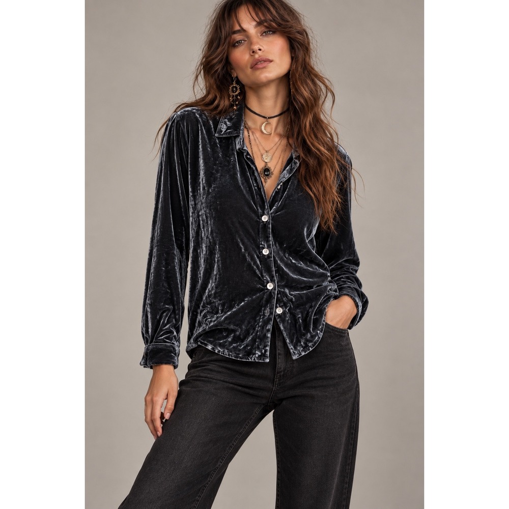 J. Jill Petite Medium Grey Velvet Button Down Long Sleeve Shirt Top Whimsigoth